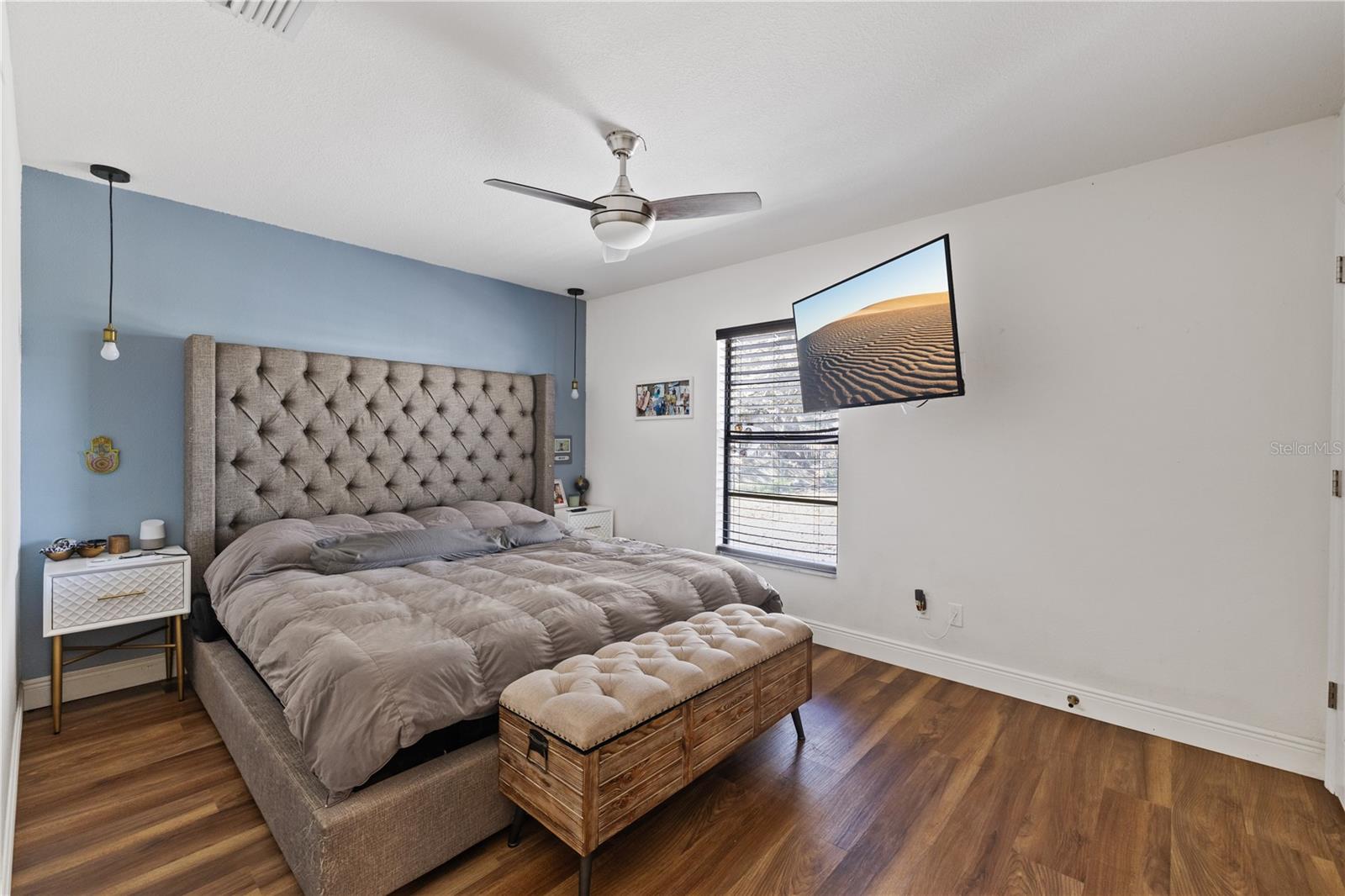 MEADOW VIEW - Residential