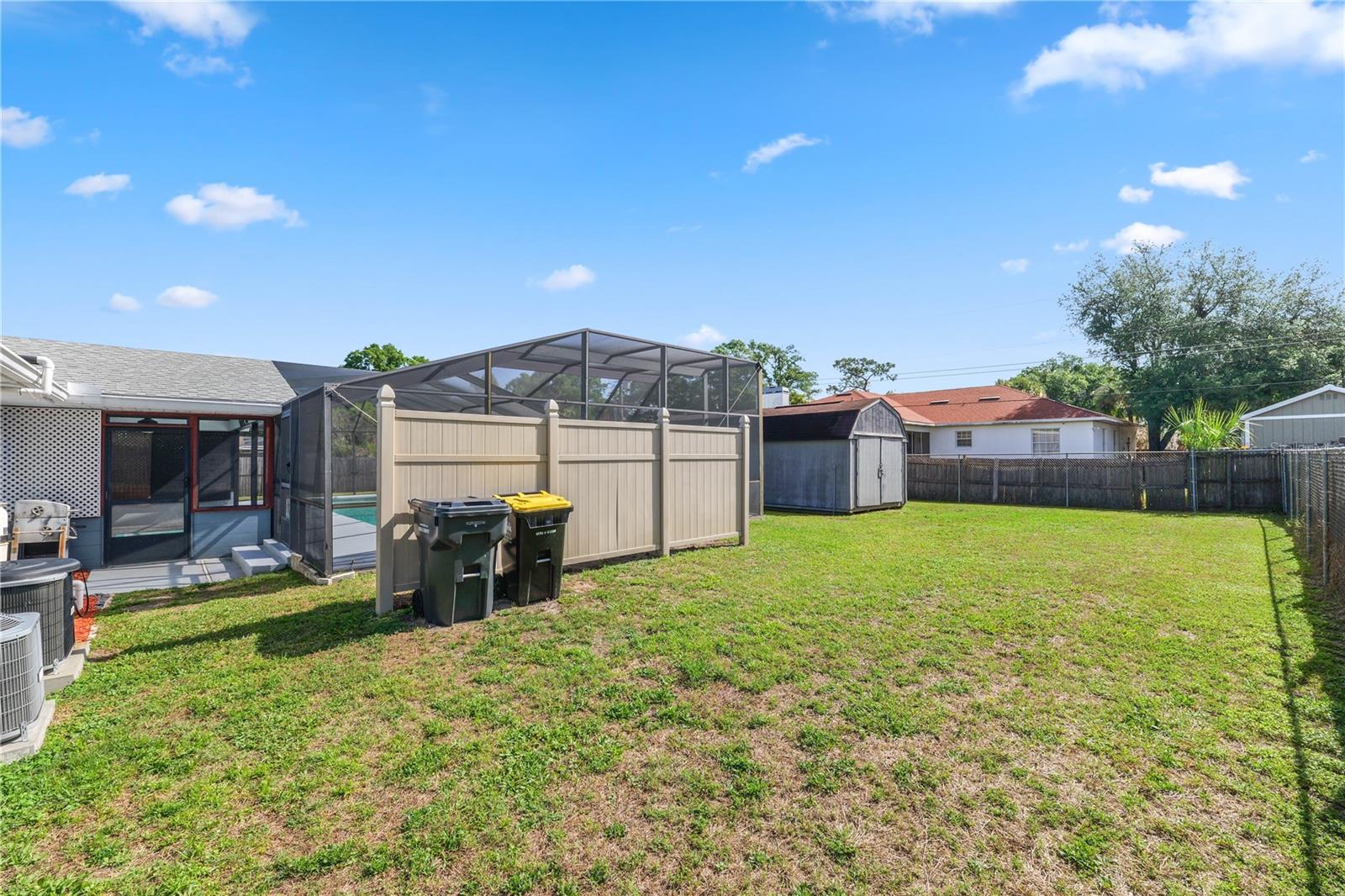 INDIAN WOODS - Residential