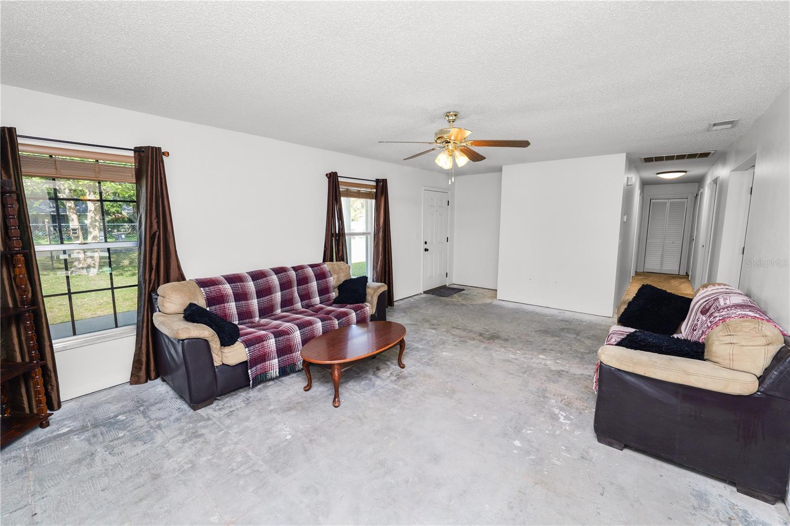 INDIAN WOODS - Residential