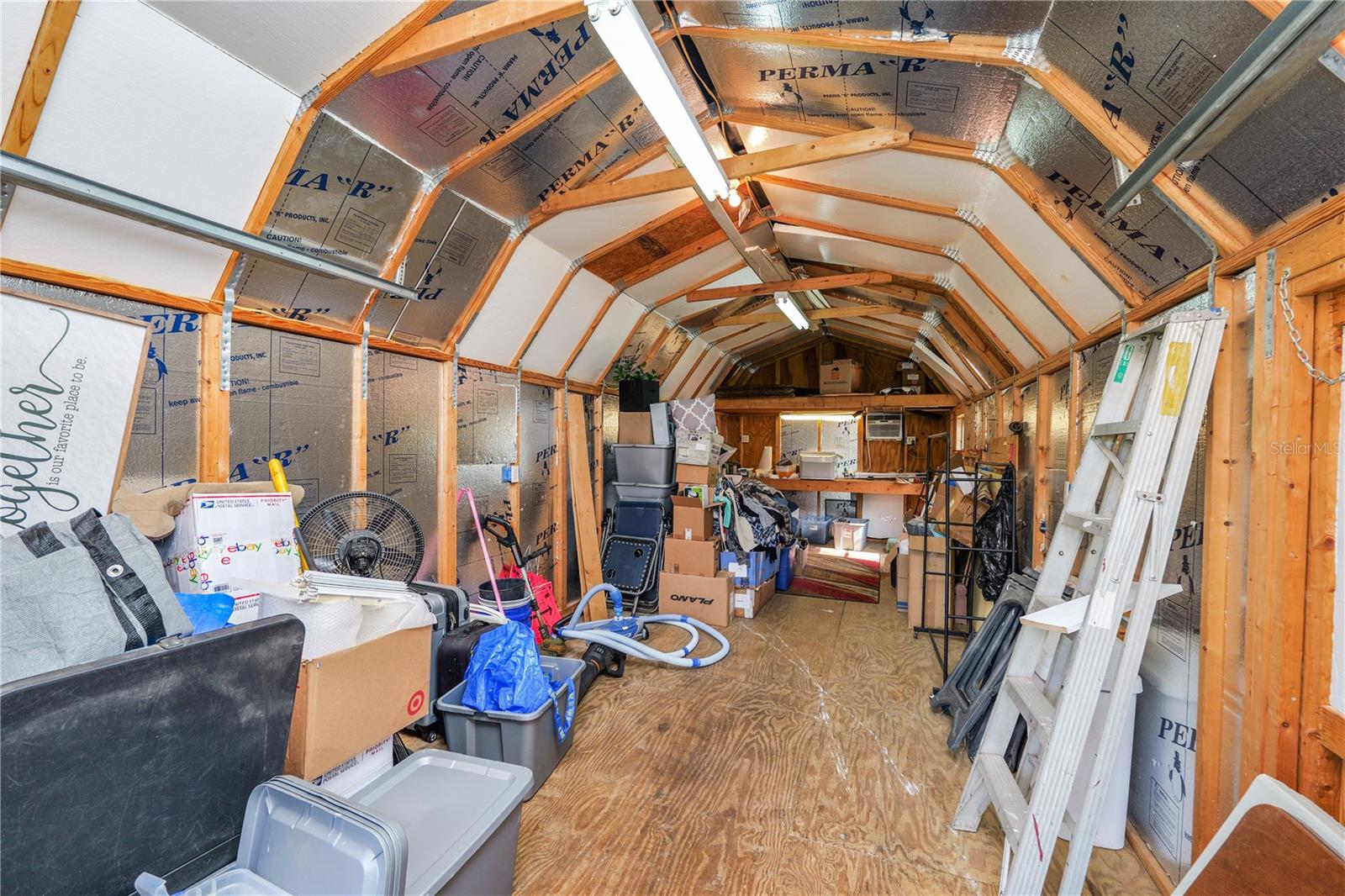 INDIAN WOODS - Residential