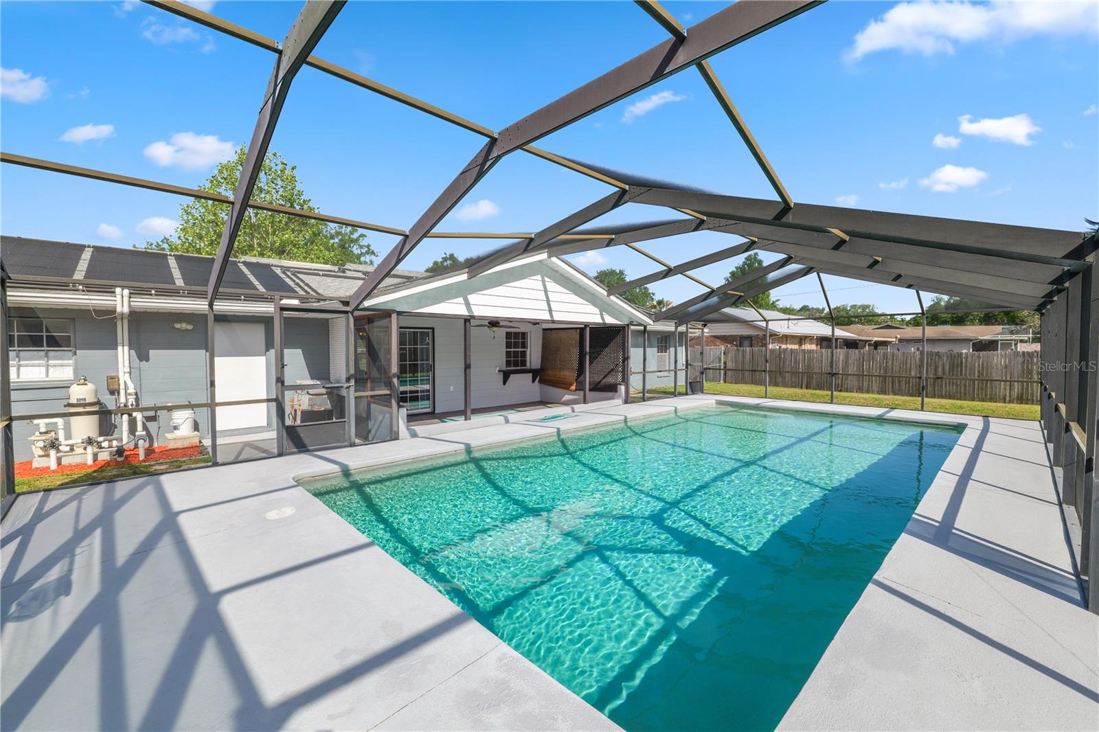 INDIAN WOODS - Residential