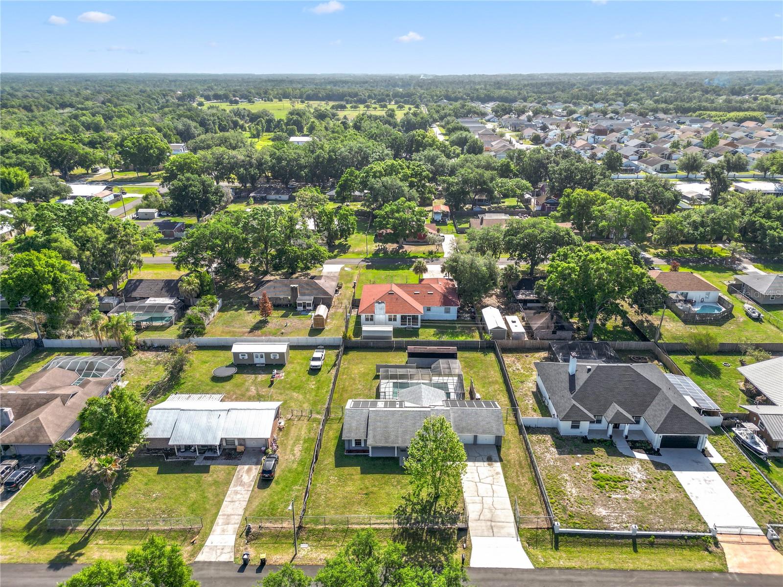 INDIAN WOODS - Residential