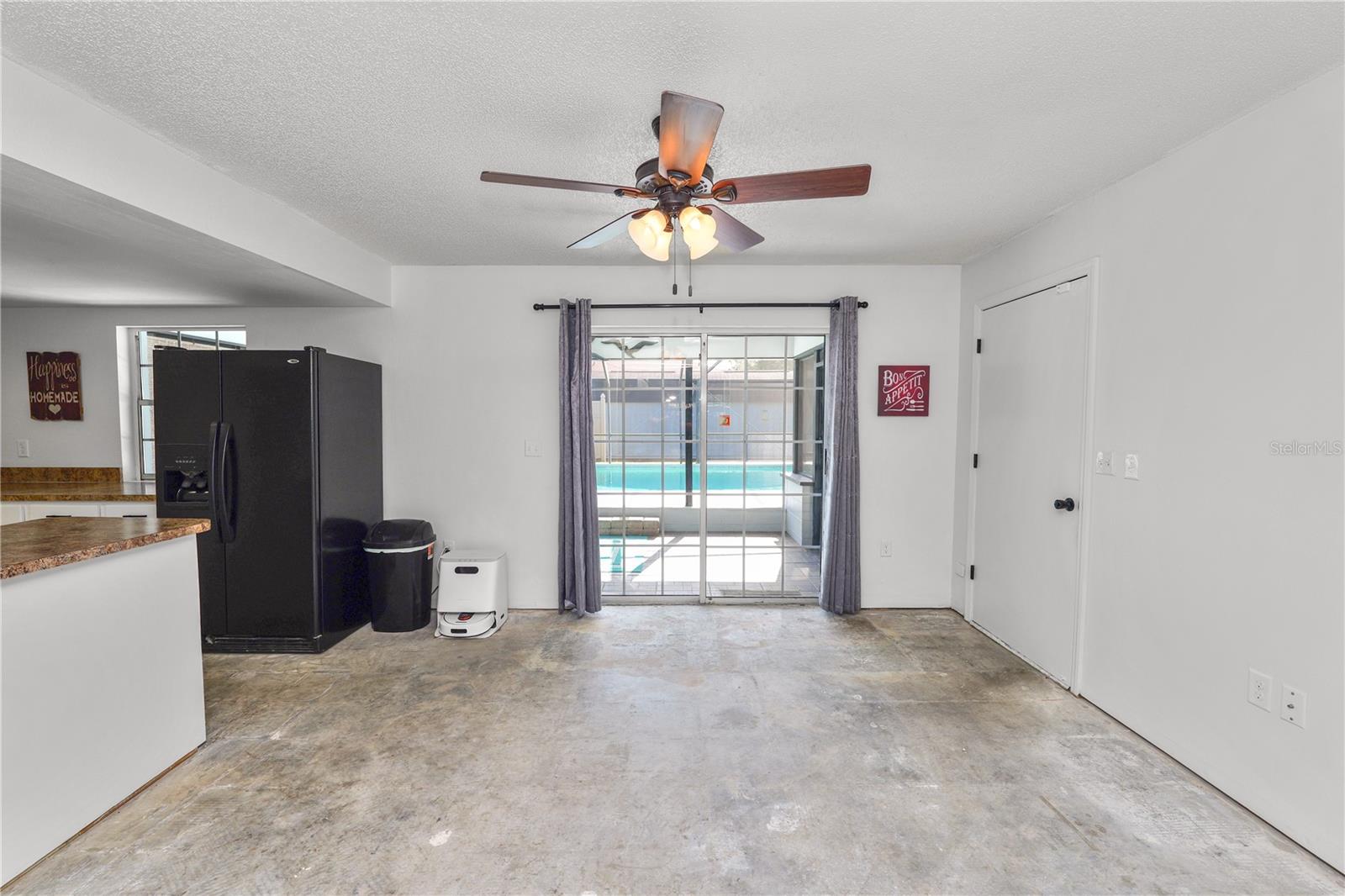 INDIAN WOODS - Residential