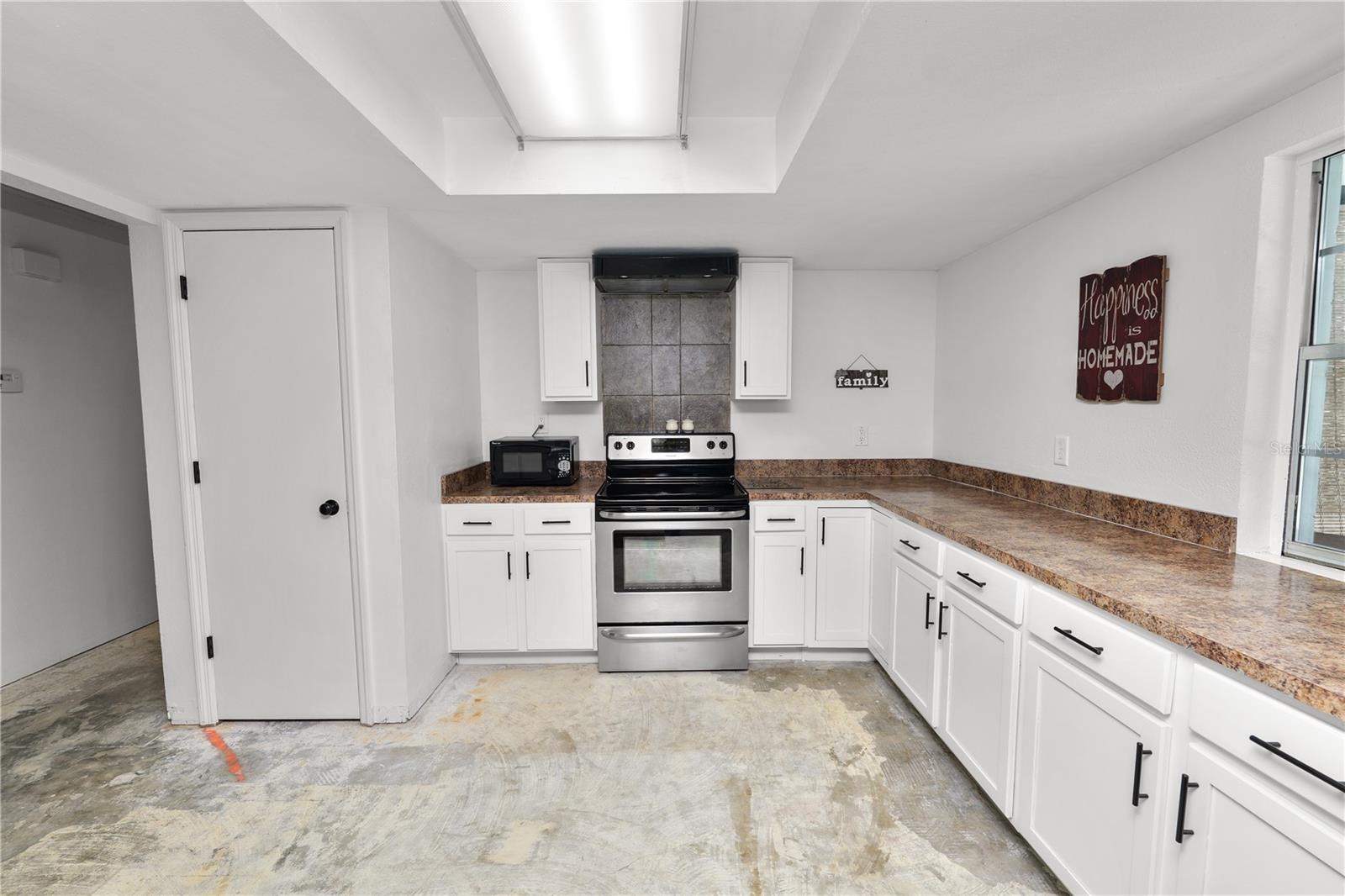 INDIAN WOODS - Residential