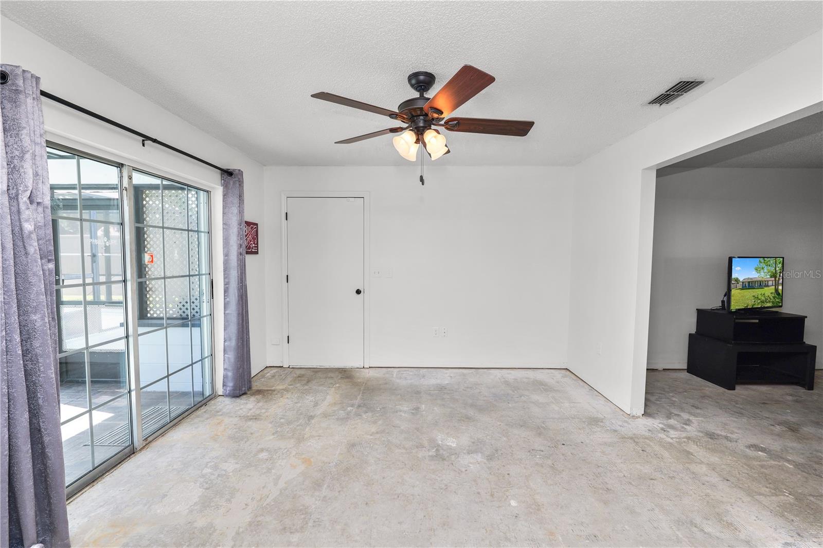 INDIAN WOODS - Residential