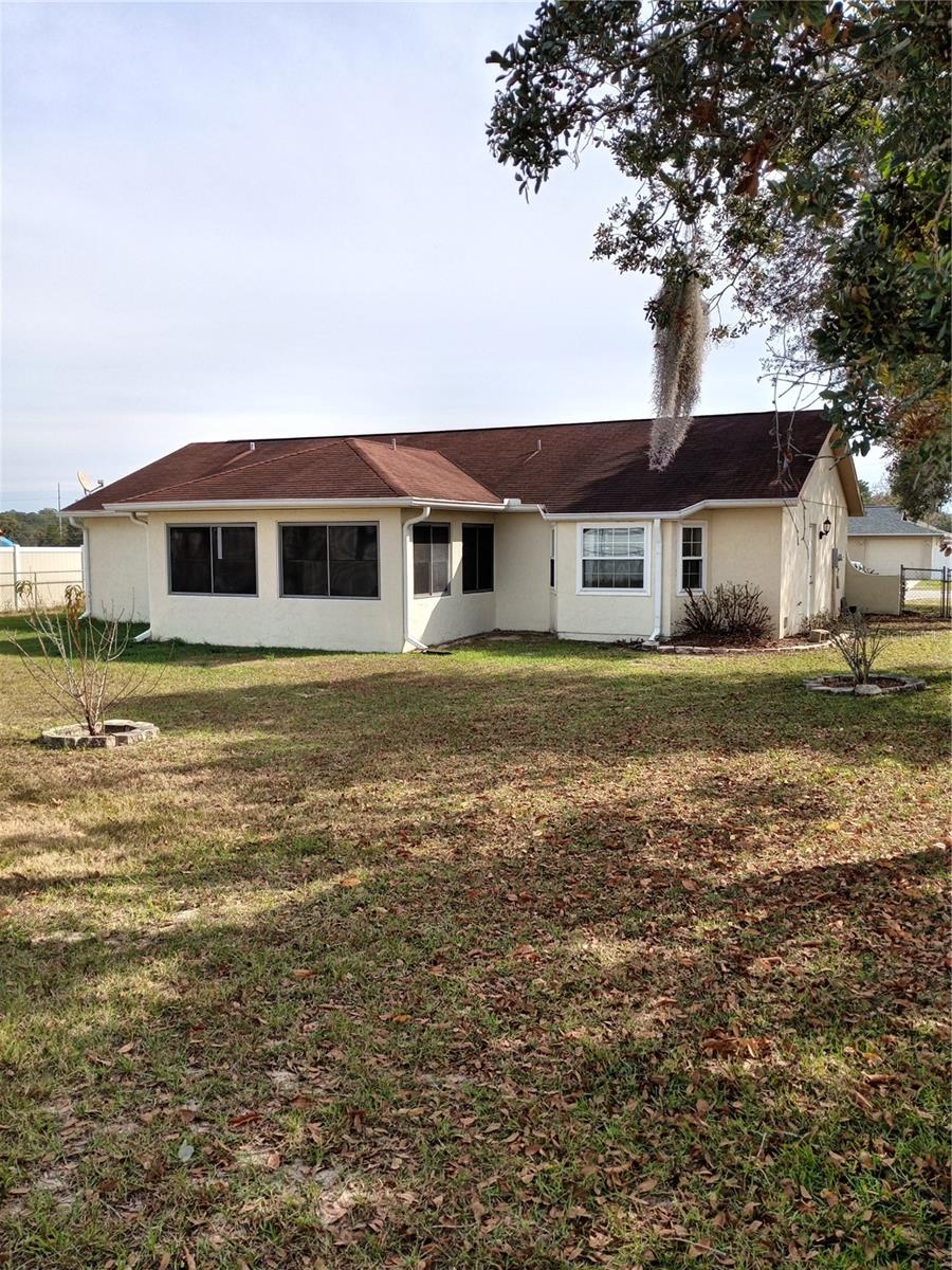 MARION OAKS UN 01 - Residential Lease