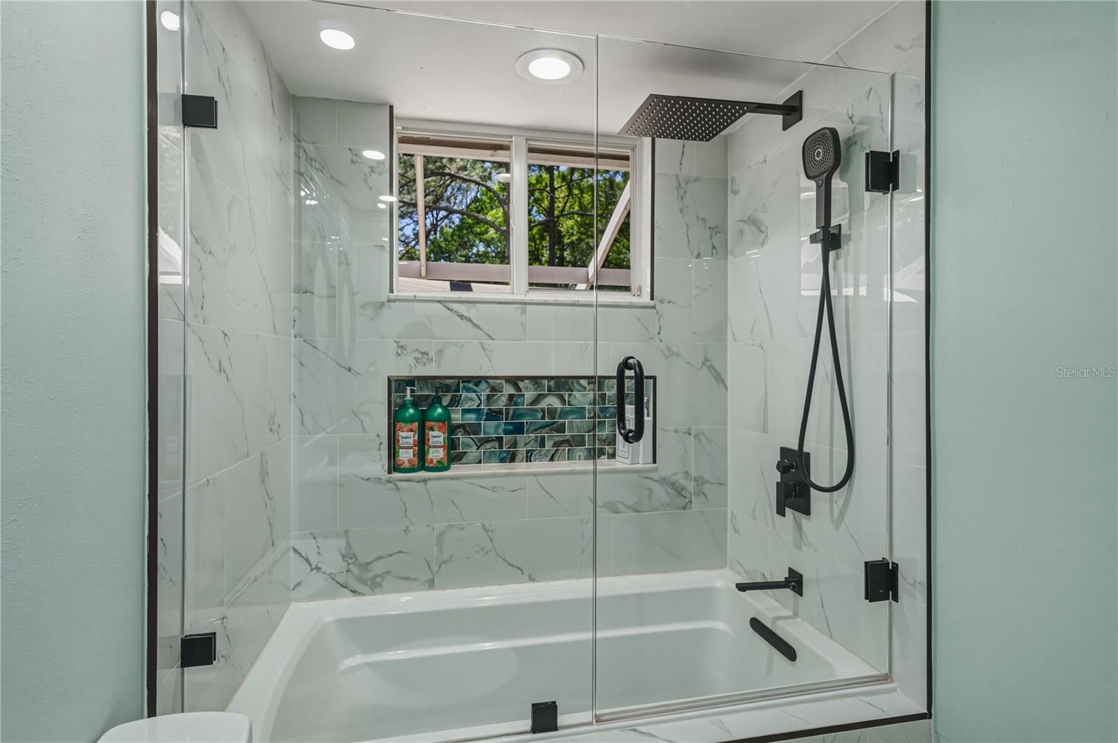 HUNTERS GREEN/FOX CHASE - Residential