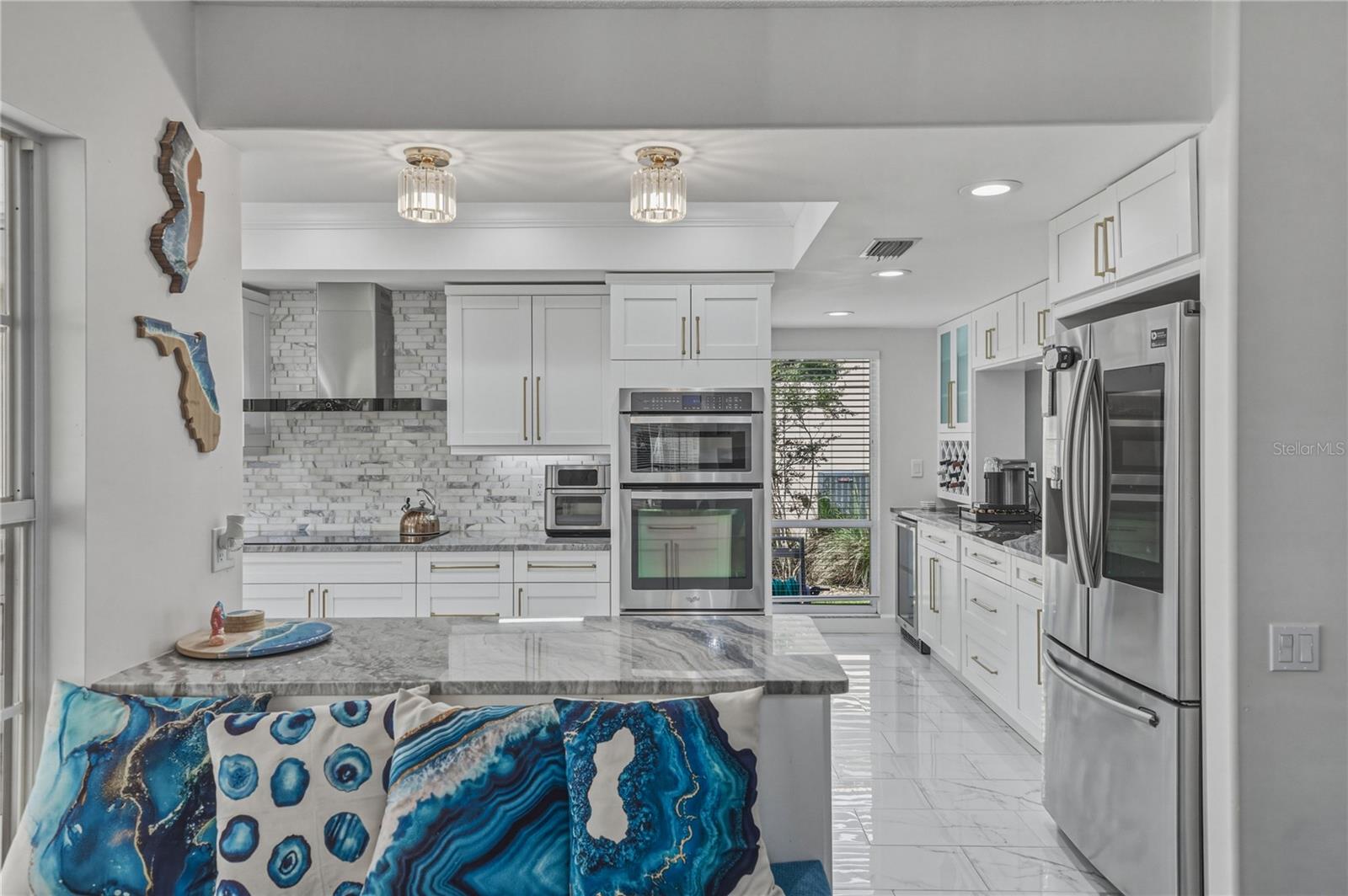 HUNTERS GREEN/FOX CHASE - Residential