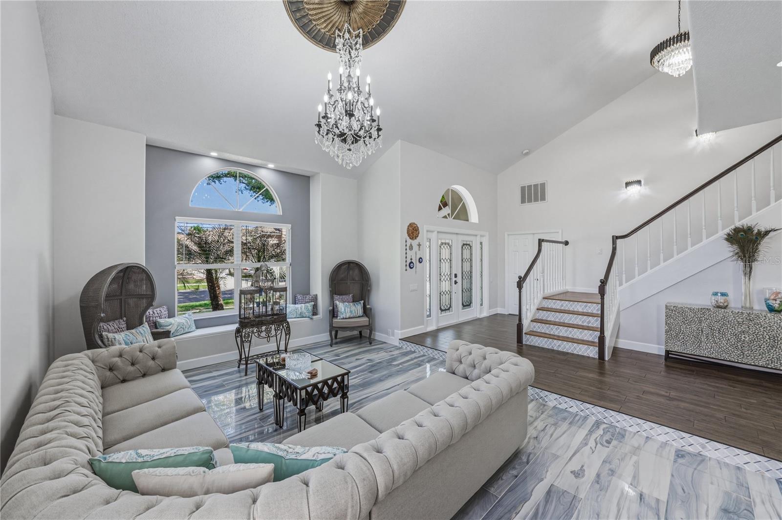 HUNTERS GREEN/FOX CHASE - Residential