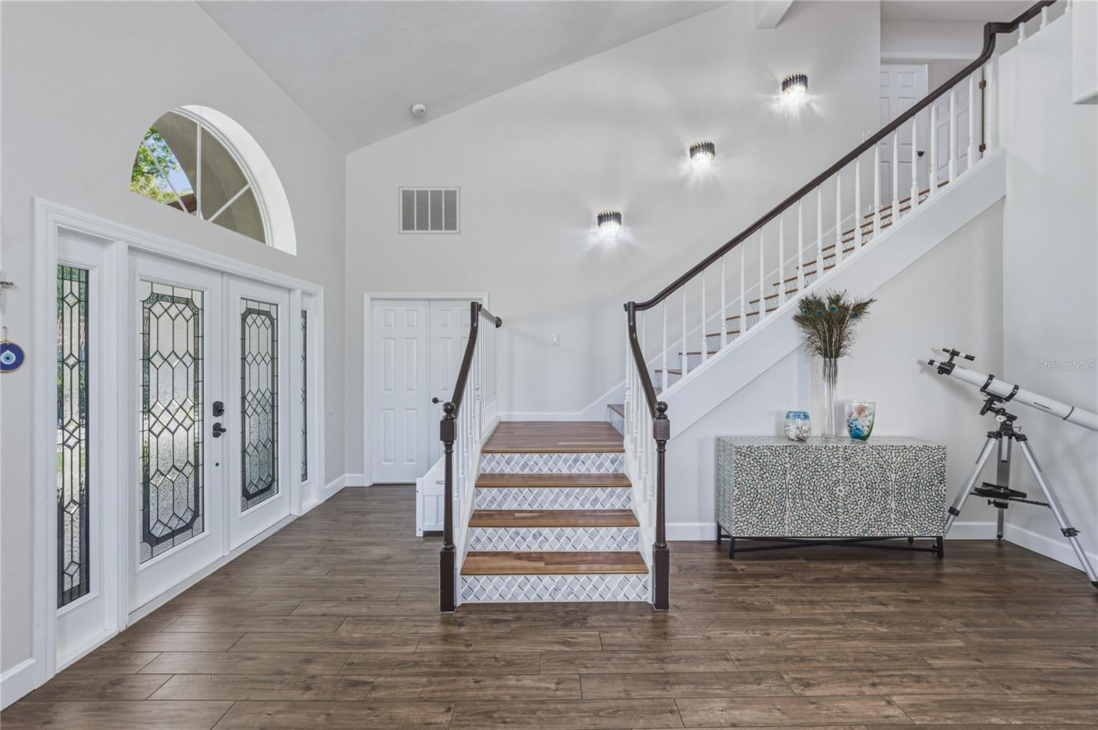 HUNTERS GREEN/FOX CHASE - Residential