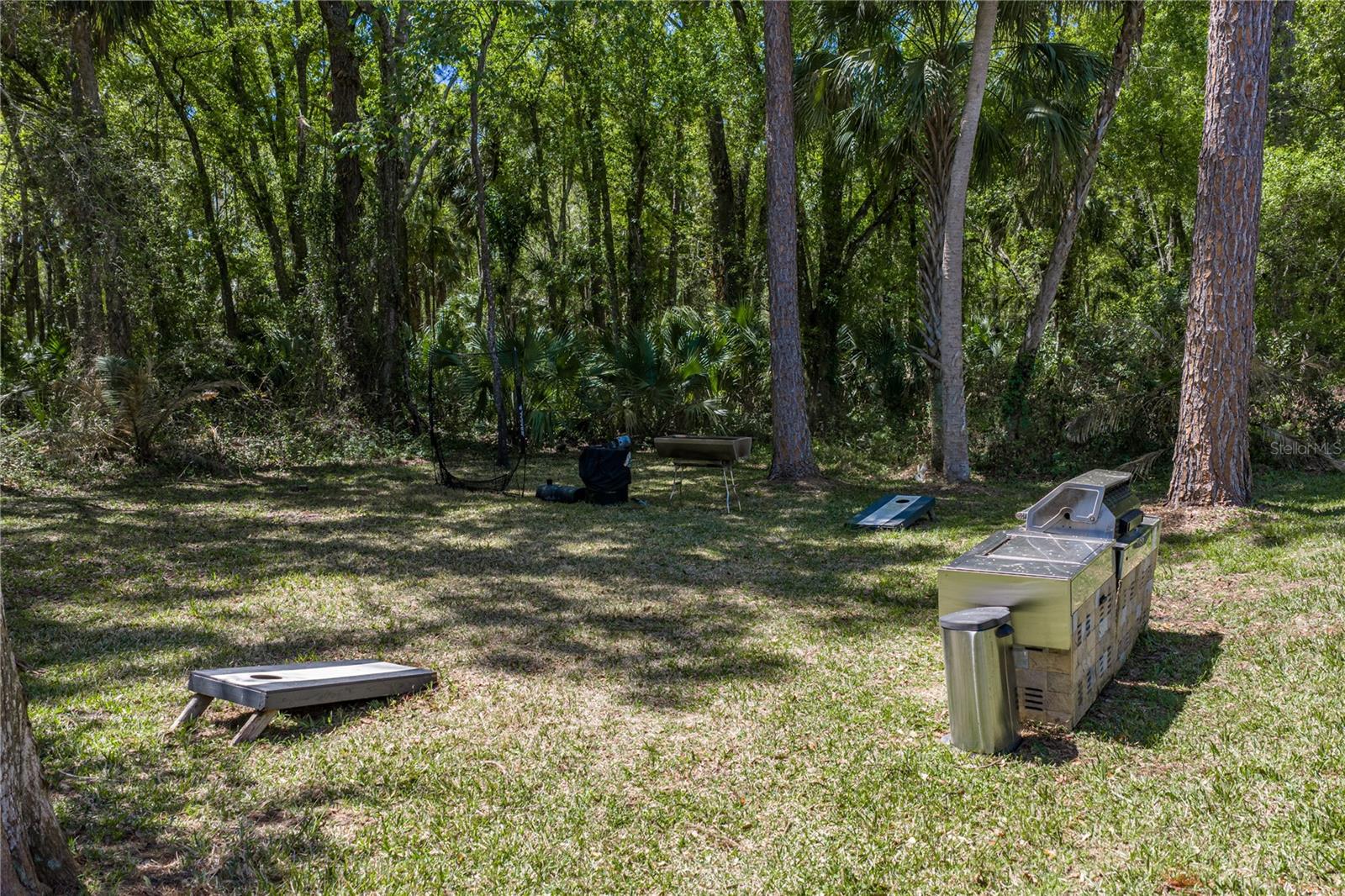 HUNTERS GREEN/FOX CHASE - Residential