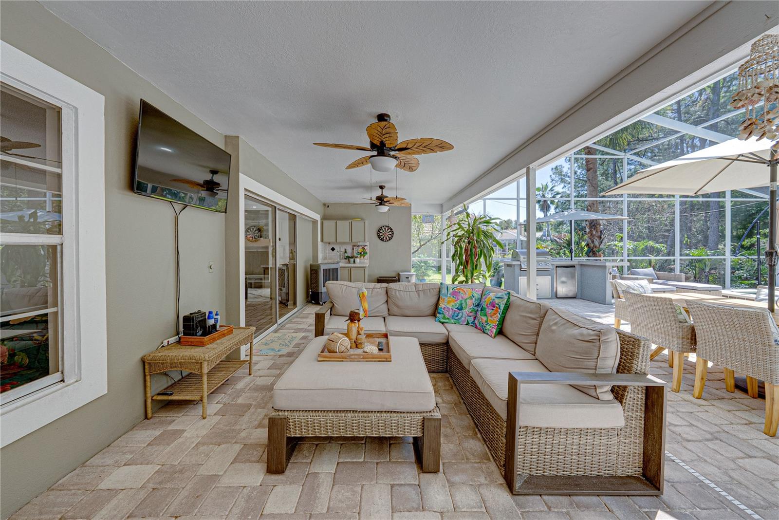 HUNTERS GREEN/FOX CHASE - Residential