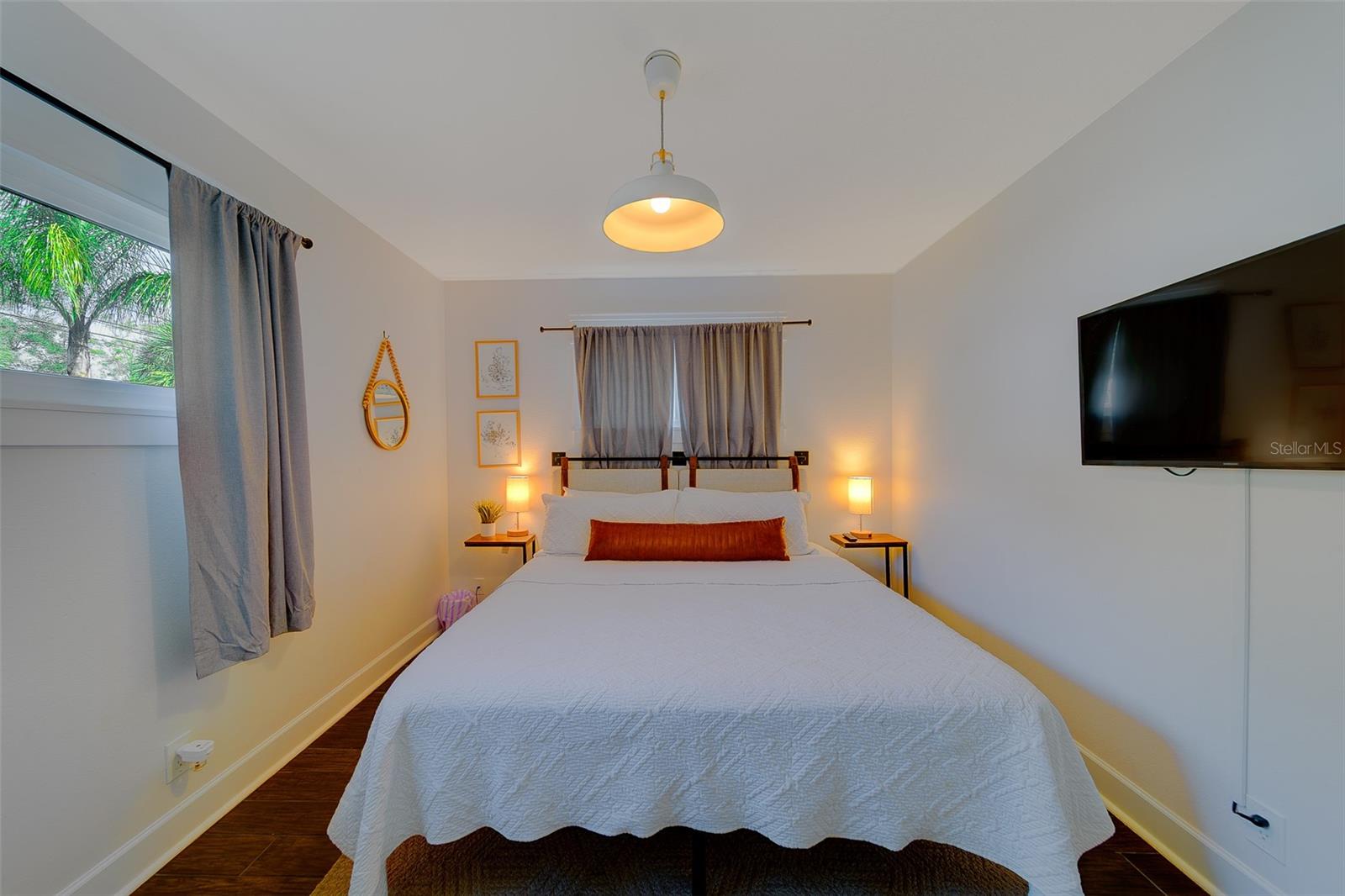 NEWPORT UNIT 2 - Residential