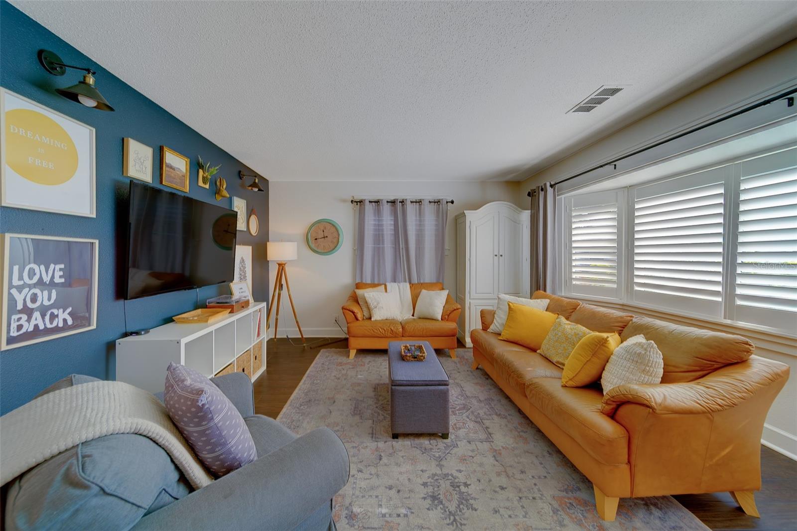 NEWPORT UNIT 2 - Residential