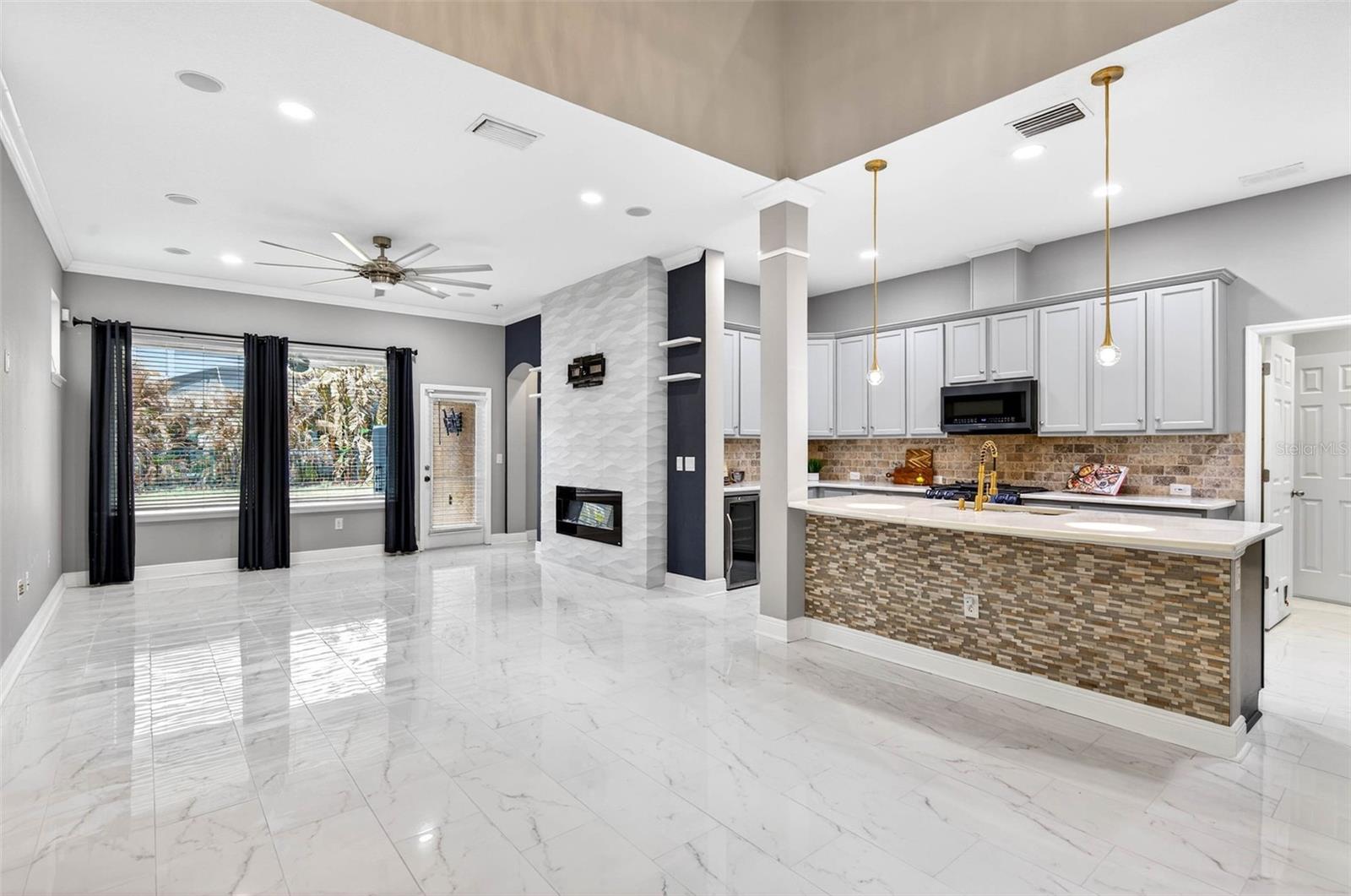 FISHHAWK RANCH WEST PH 2A/ - Residential