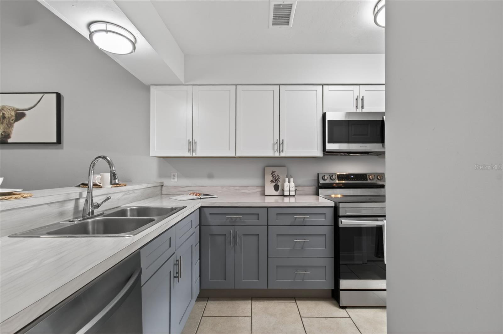 2820 NW 39TH TERRACE