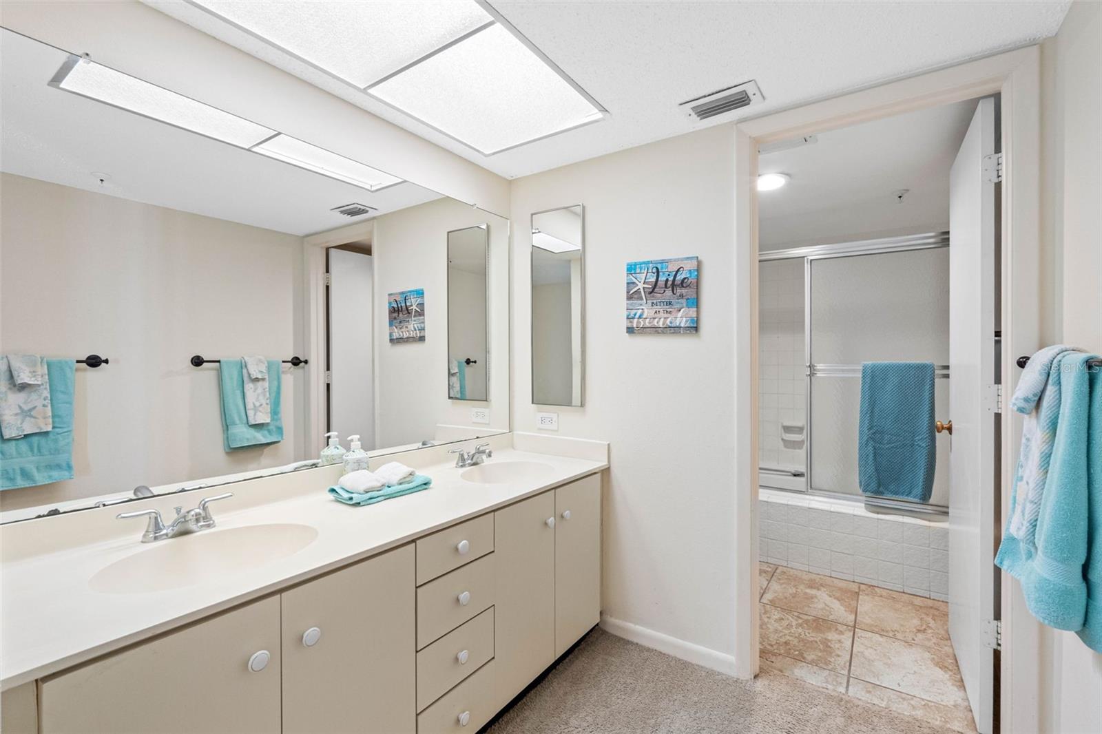 OCEAN SANDS TWO - Residential