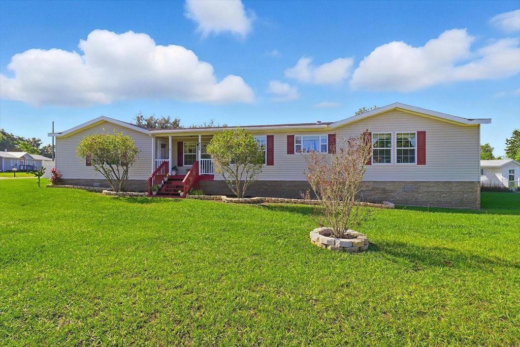 Photo of 6264 SE 142nd Lane, Summerfield, FL 34491 (MLS # OM712110)