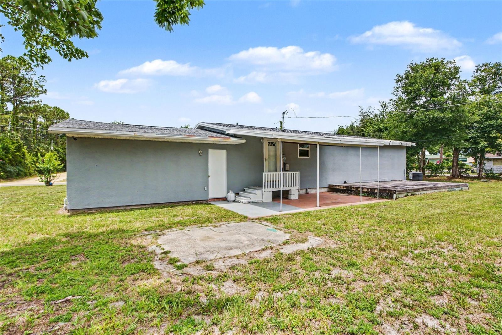 COLONY PARK - Residential
