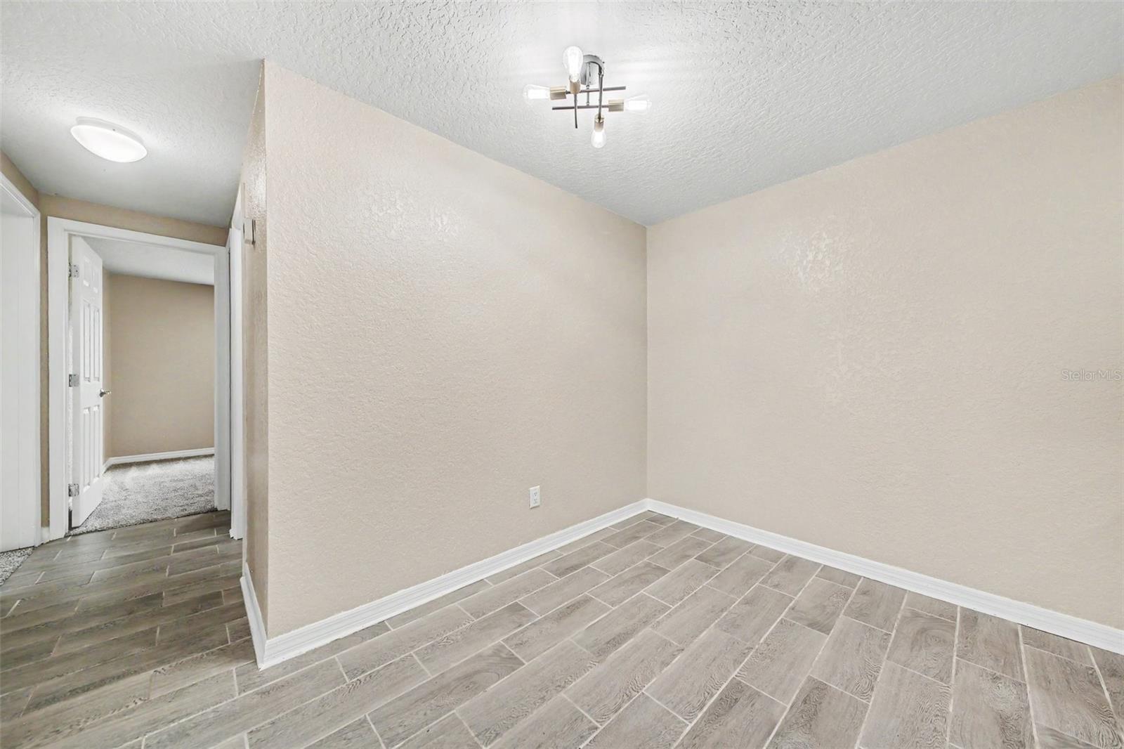 COLONY PARK - Residential