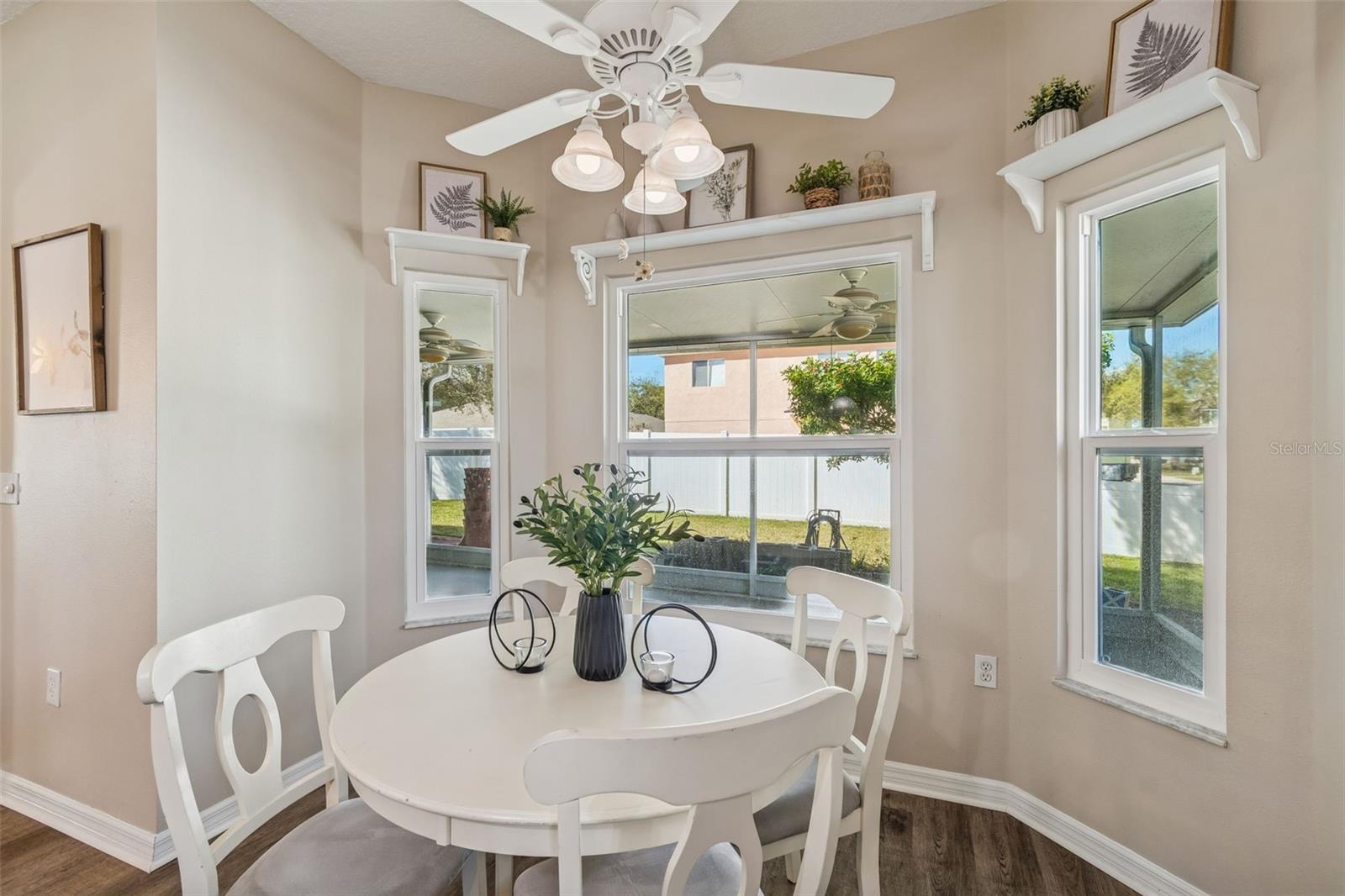 EASTLAKE OAKS PH 4 - Residential