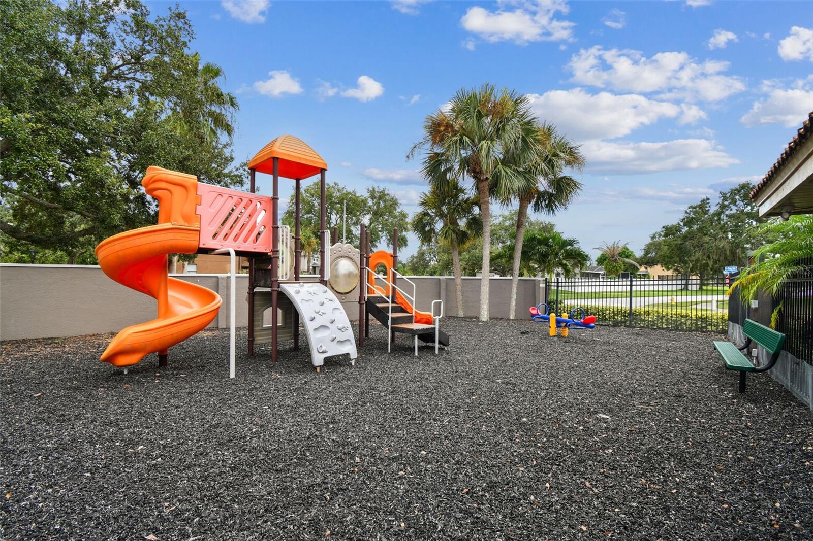 EASTLAKE OAKS PH 4 - Residential