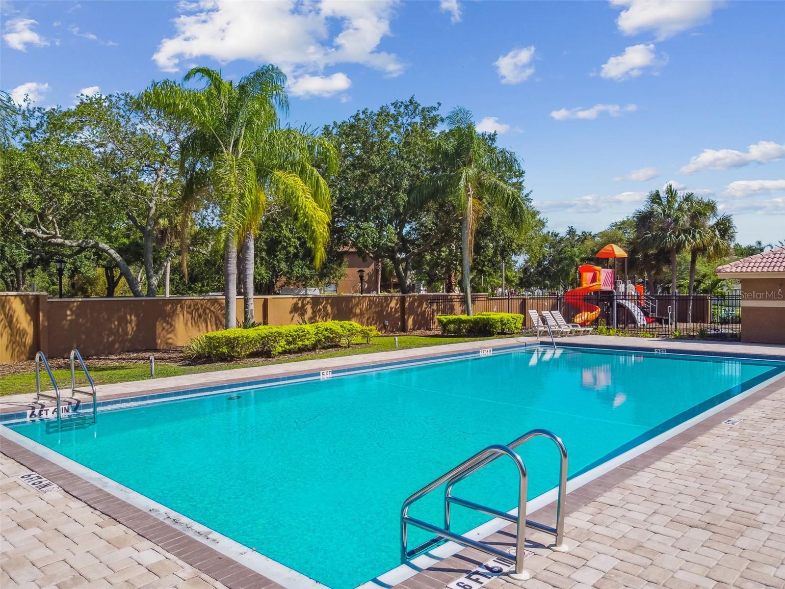 EASTLAKE OAKS PH 4 - Residential