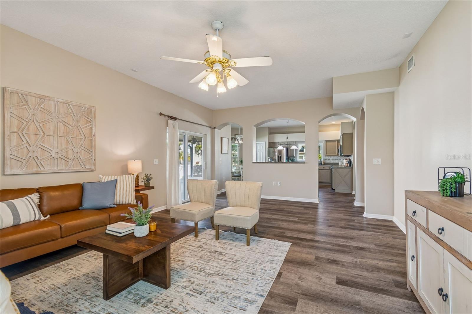 EASTLAKE OAKS PH 4 - Residential