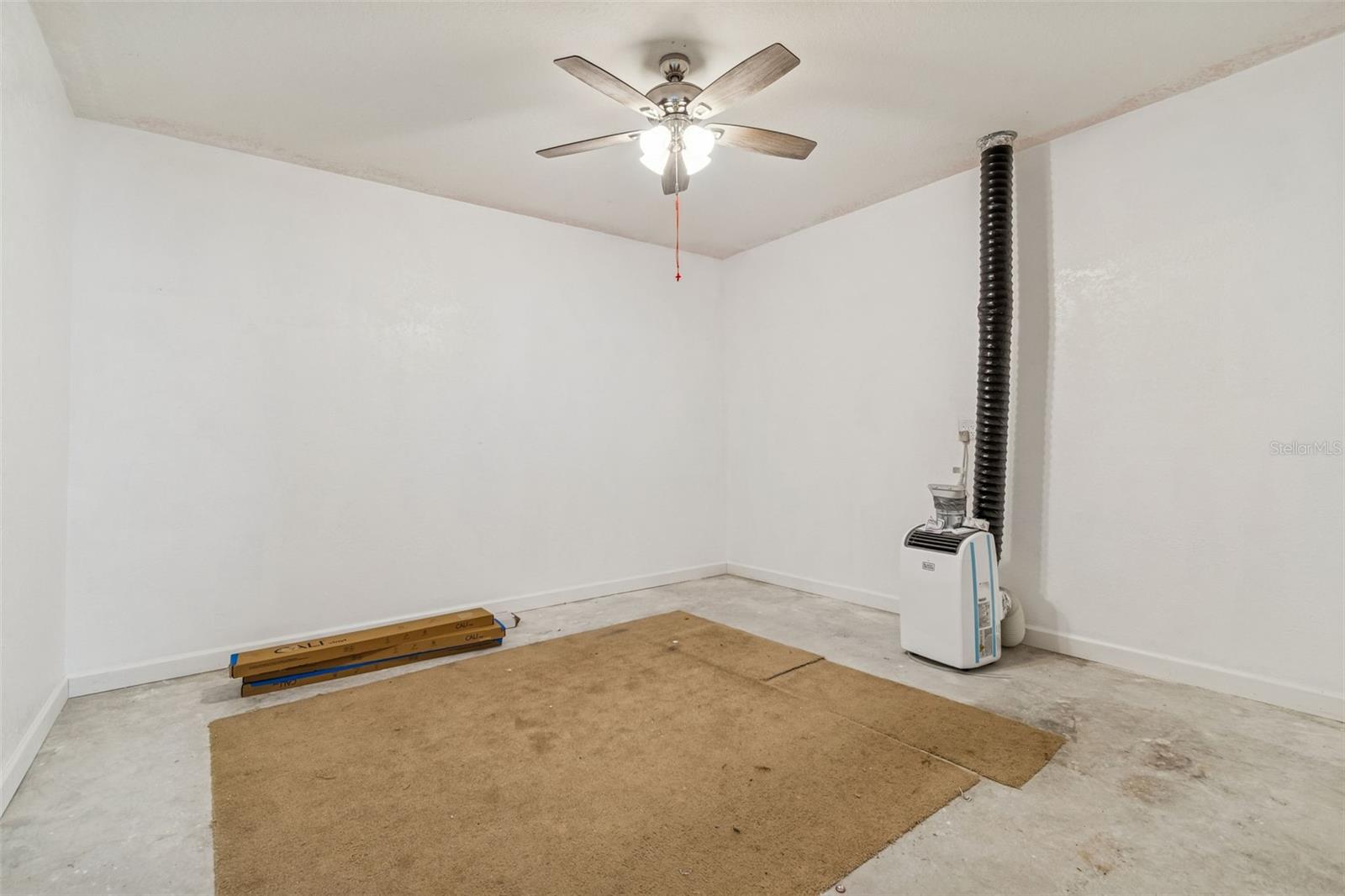 EASTLAKE OAKS PH 4 - Residential