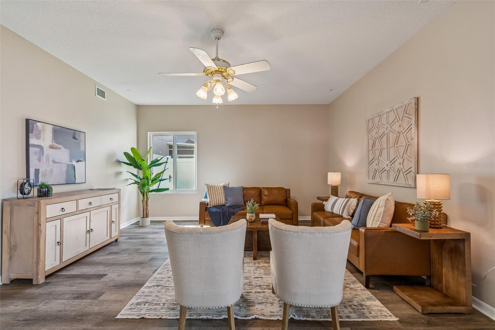 EASTLAKE OAKS PH 4 - Residential