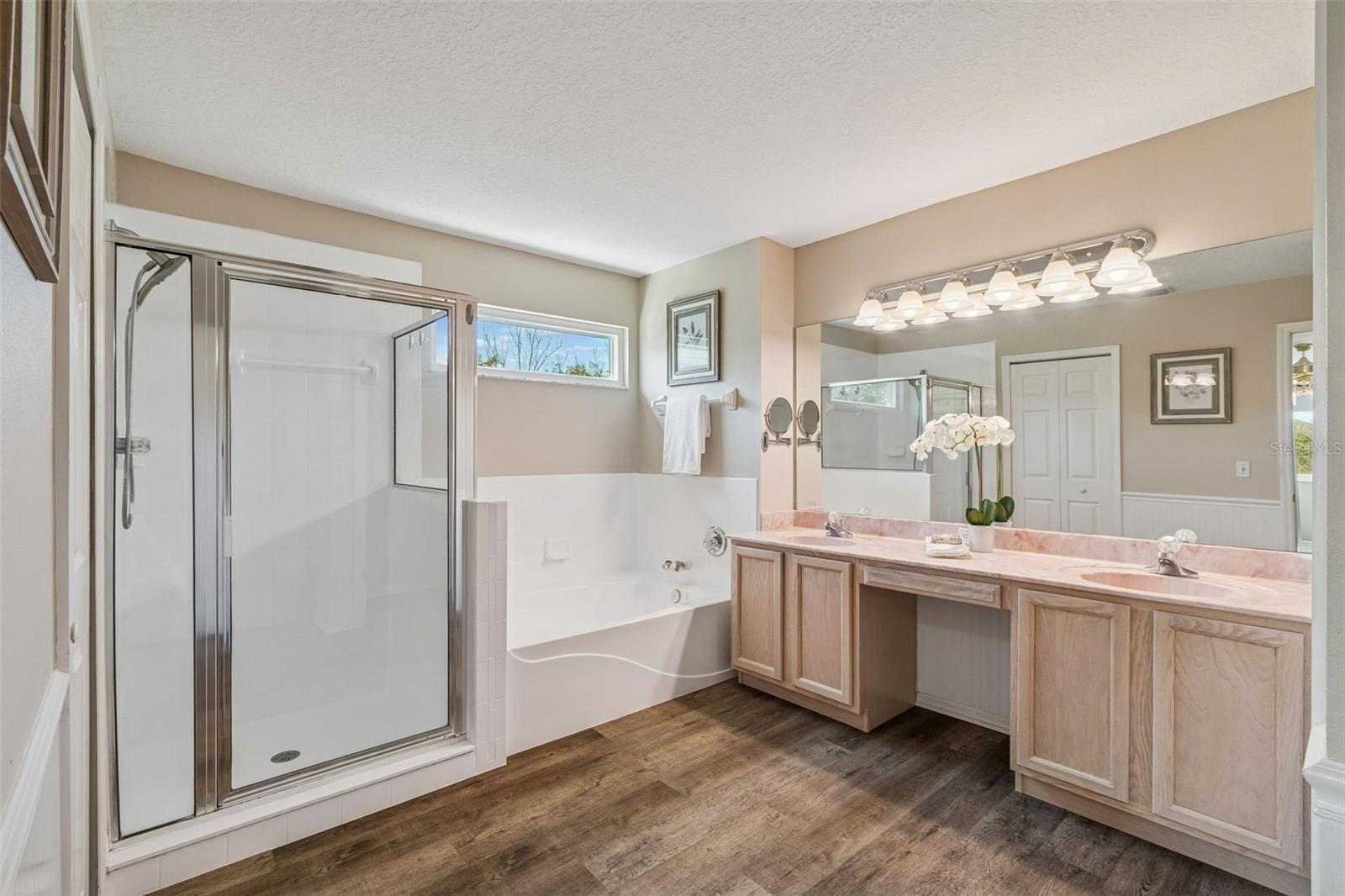 EASTLAKE OAKS PH 4 - Residential