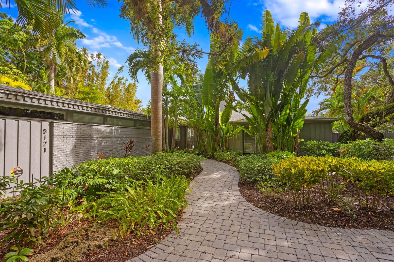 HIDDEN HARBOR - Residential