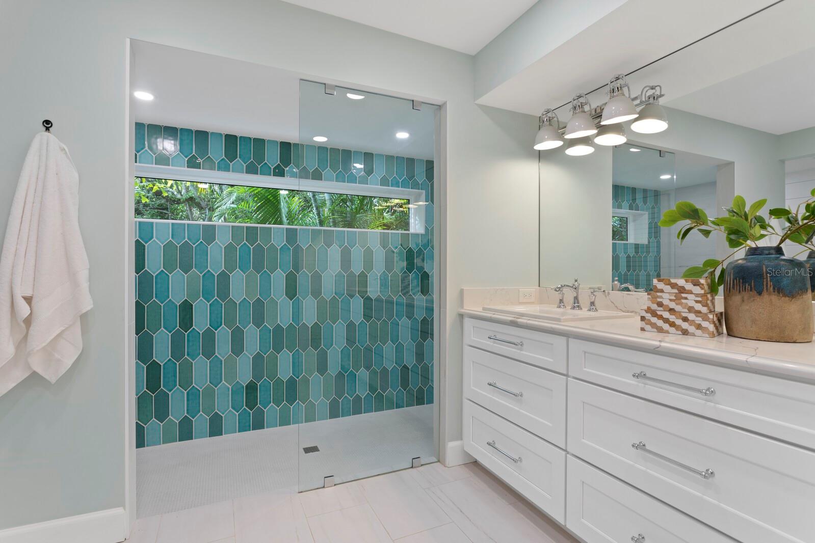 HIDDEN HARBOR - Residential