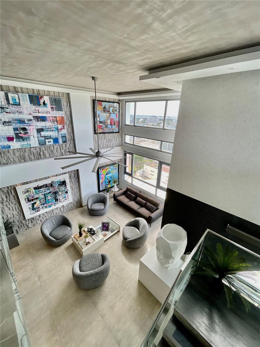 COND. METRO PLAZA TOWERS - Residential