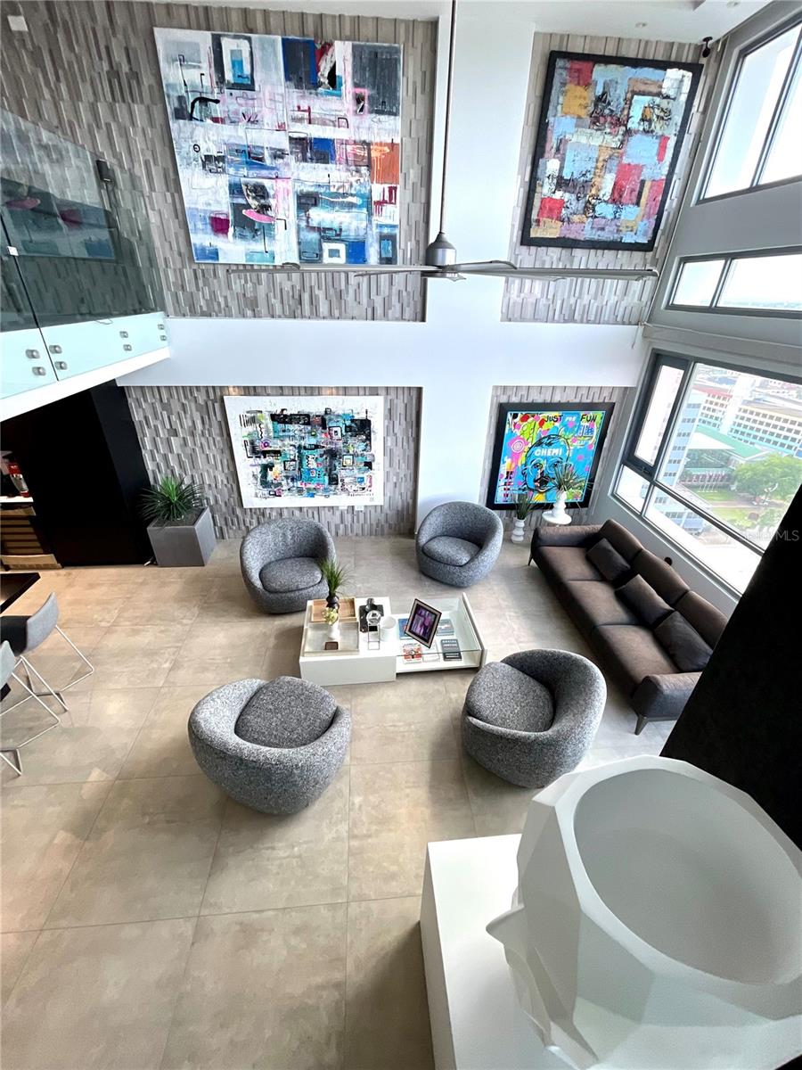 COND. METRO PLAZA TOWERS - Residential