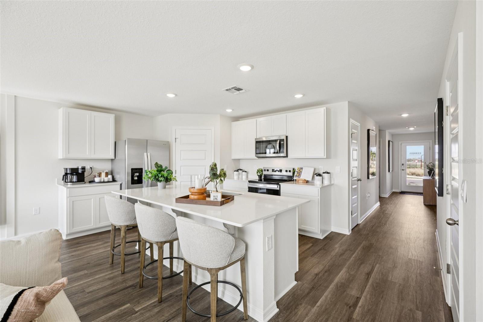 BOULEVARD OAKS - Residential