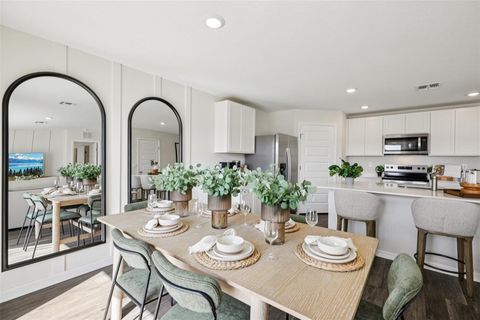 Tiny photo for 215 Skyfield Court, Lady Lake, FL 32159 (MLS # O6407074)