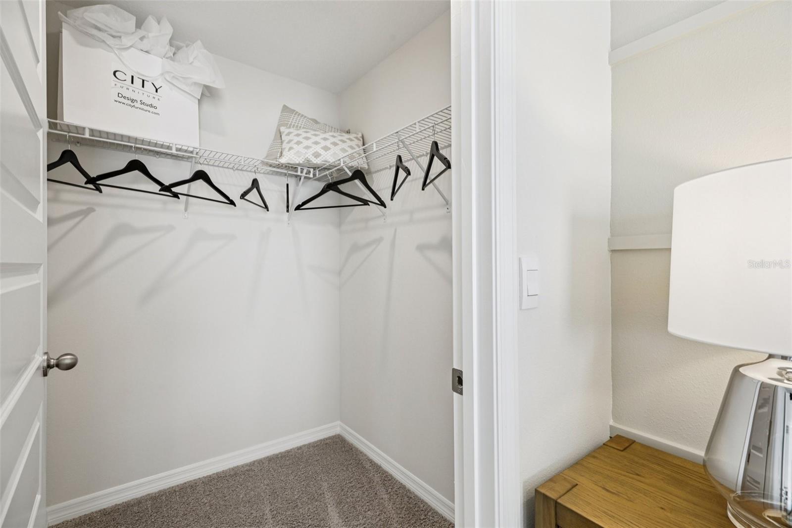 BOULEVARD OAKS - Residential