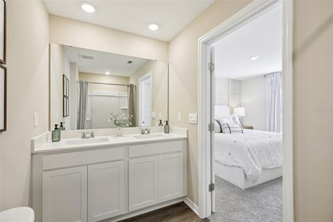 Tiny photo for 215 Skyfield Court, Lady Lake, FL 32159 (MLS # O6407074)