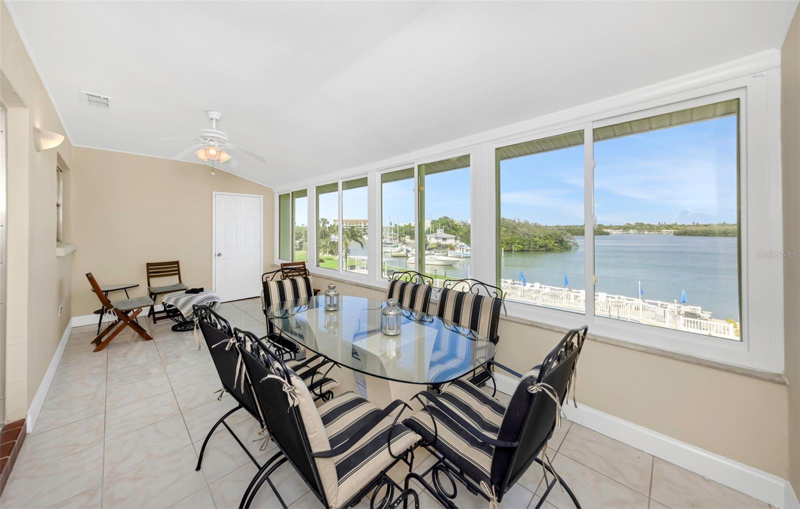 SHORE VIEW BLDG - Residential