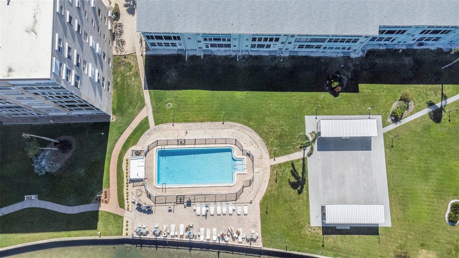 SHORE VIEW BLDG - Residential