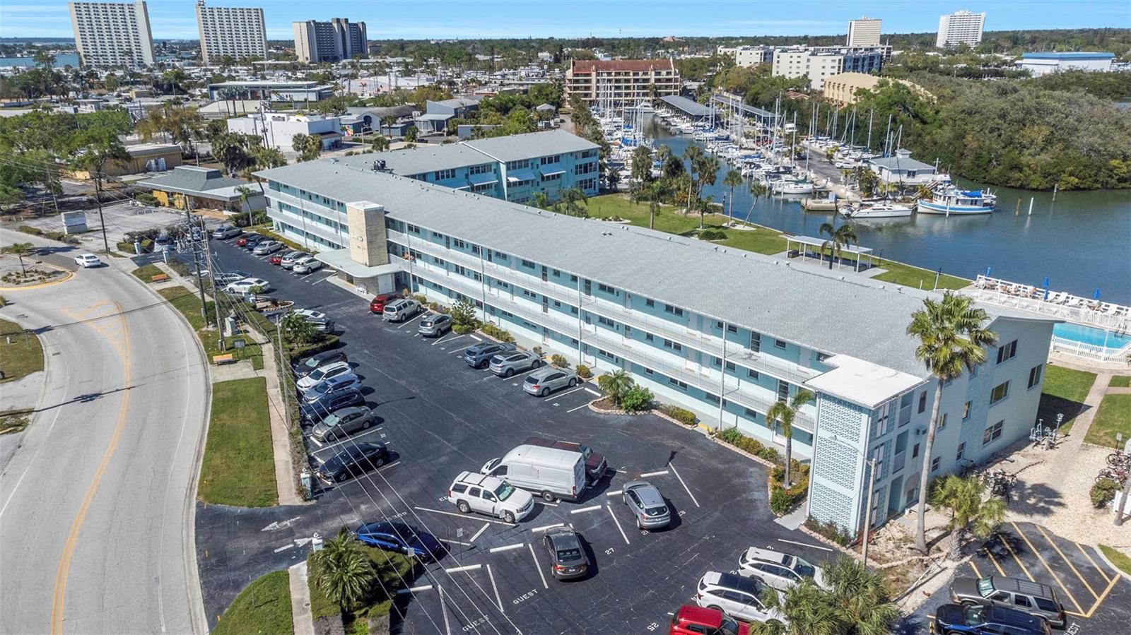 SHORE VIEW BLDG - Residential