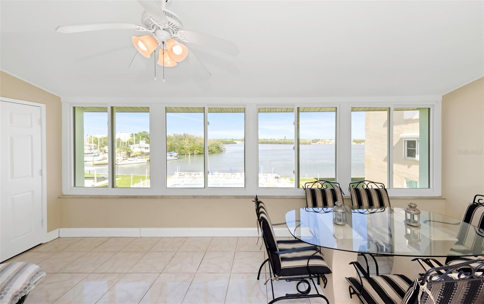 SHORE VIEW BLDG - Residential