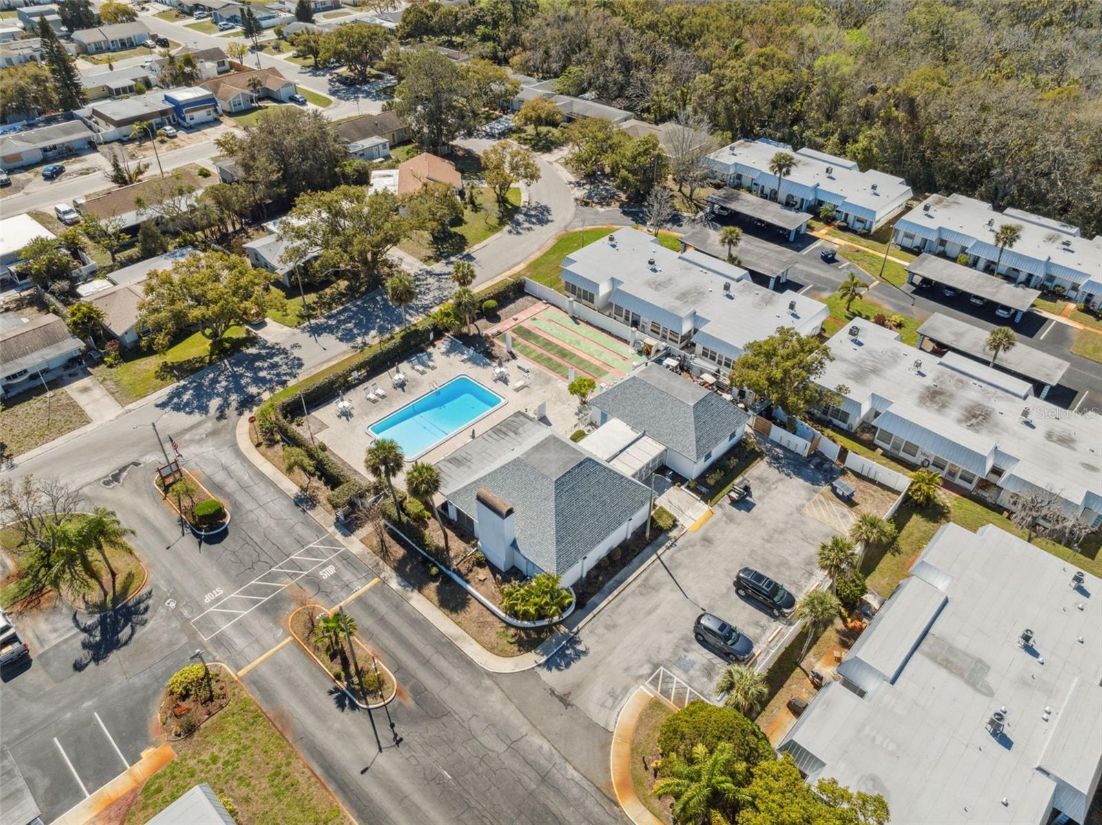 GARDENS OF BEACON SQUARE - Residential