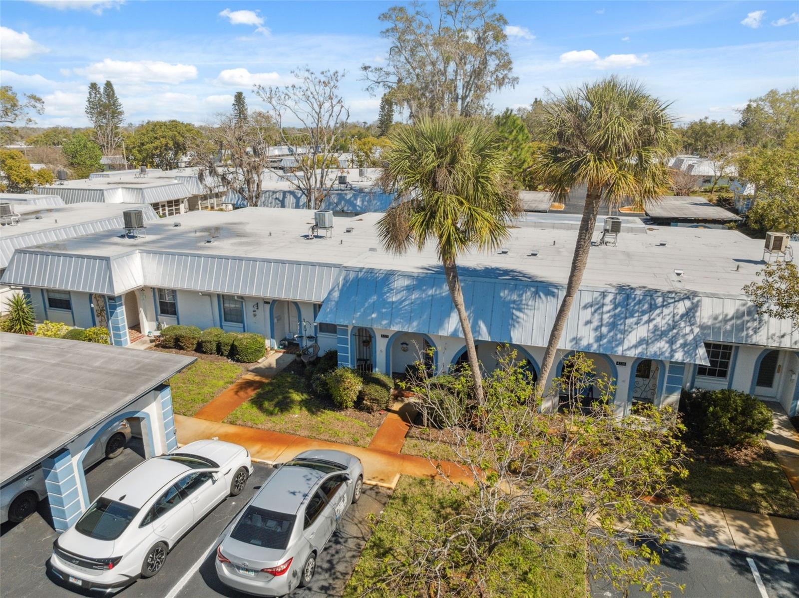 GARDENS OF BEACON SQUARE - Residential