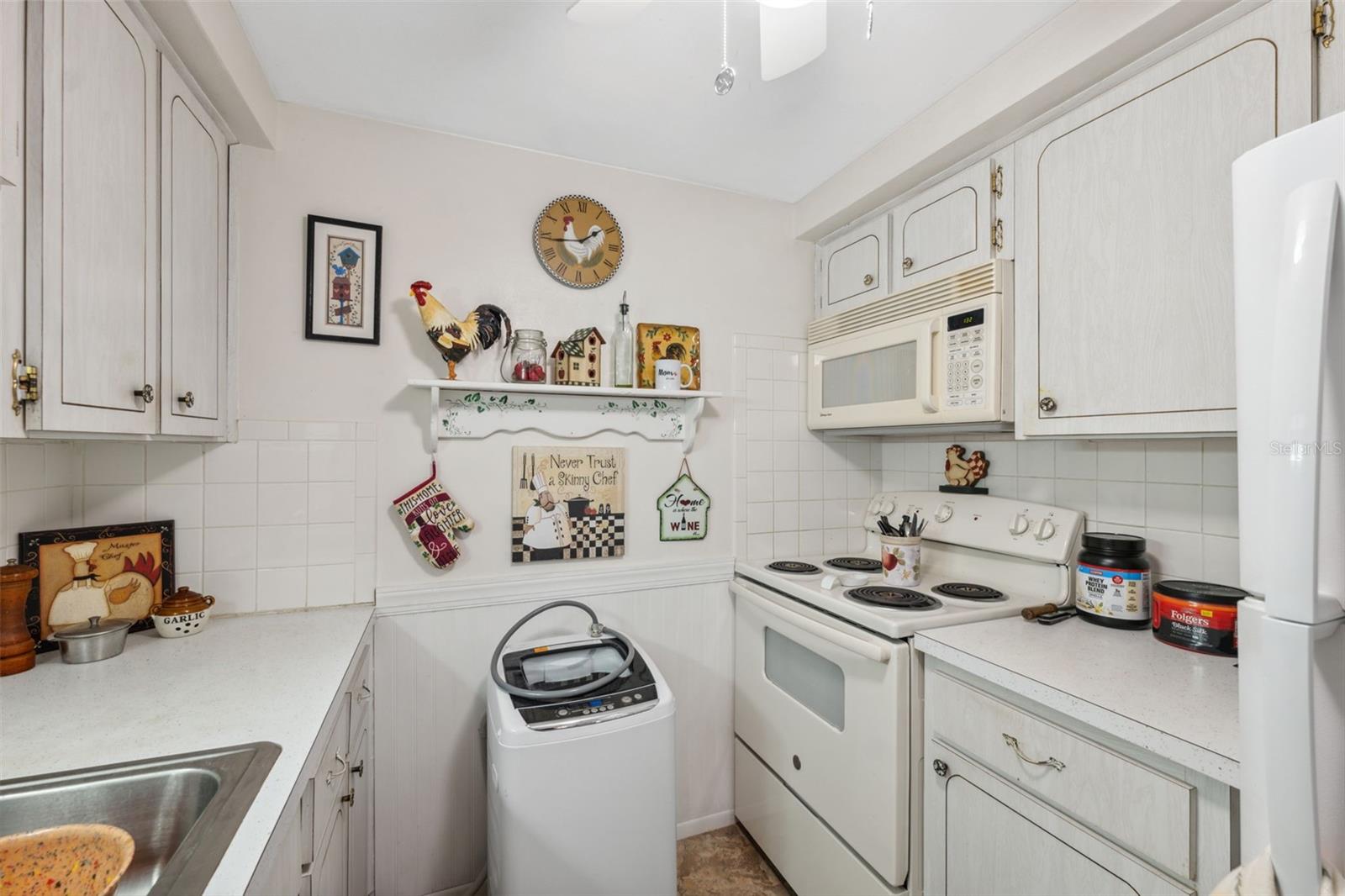 GARDENS OF BEACON SQUARE - Residential