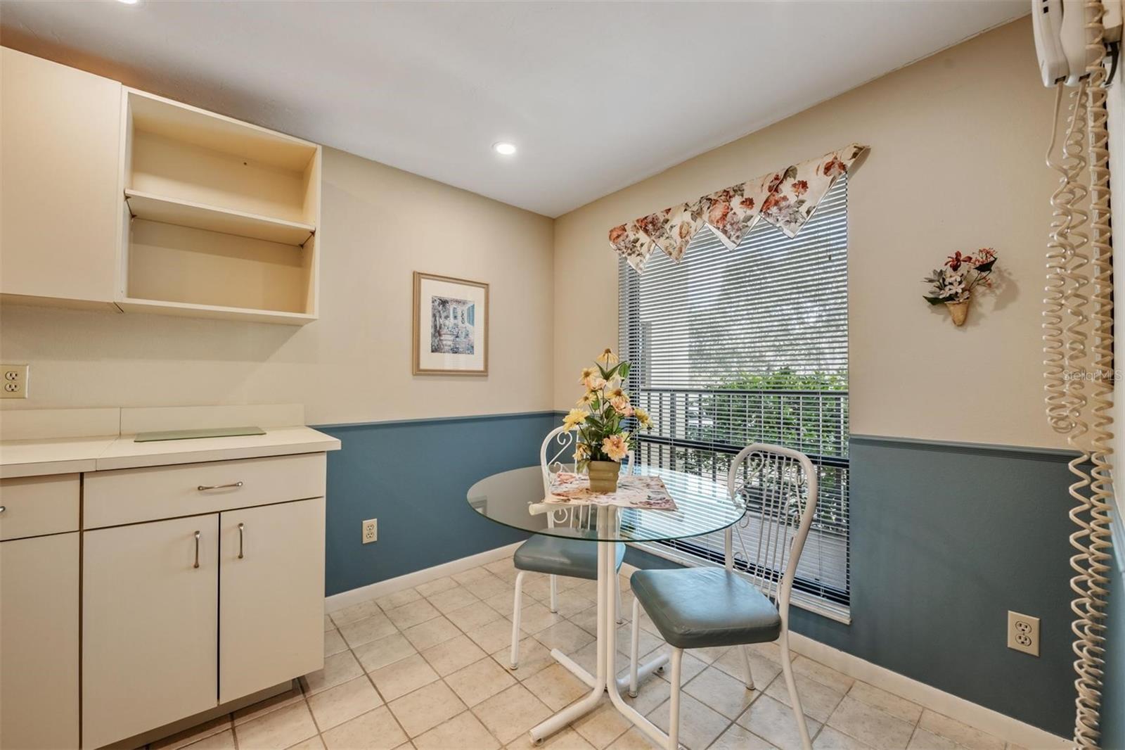 COVE CAY VILLAGE IV - Residential