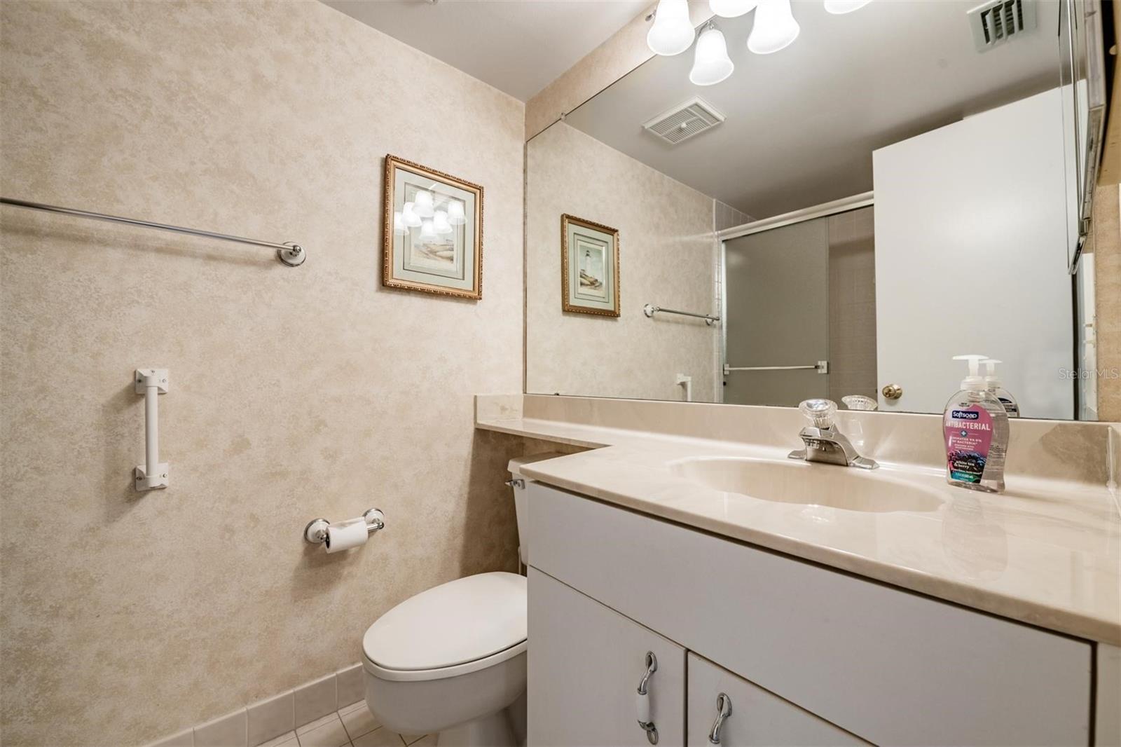 COVE CAY VILLAGE IV - Residential