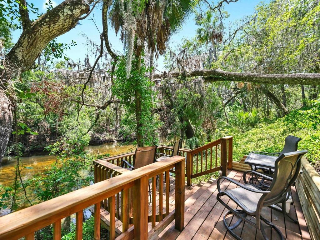 Photo of 1141 Myrtle Road, Valrico, FL 33596 (MLS # TB8388401)