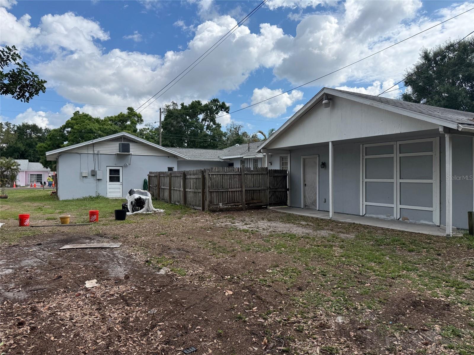 ANN PARK HEIGHTS - Residential